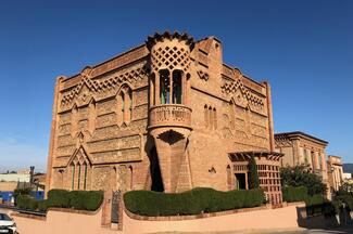 Gaudí's Crypt & Colonia Güell + Audio Guide